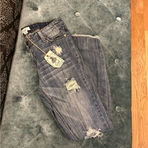 Jeans NWT SZ S distressed easel jeans